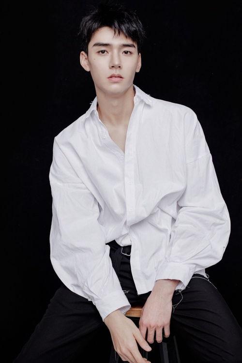 娱乐圈八卦最新爆料龚俊,娱乐圈新晋小生恋情疑云再起  第2张