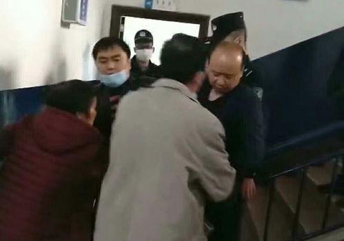 安徽丈夫爆料妻子视频,真相背后令人震惊  第1张